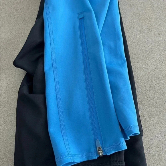 Adidas Legging - Picture 2 of 6